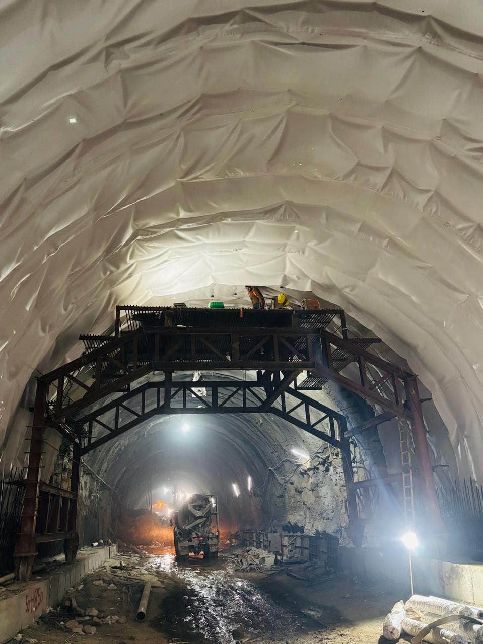 Tunnel waterproofing membrane — WanX Infra project